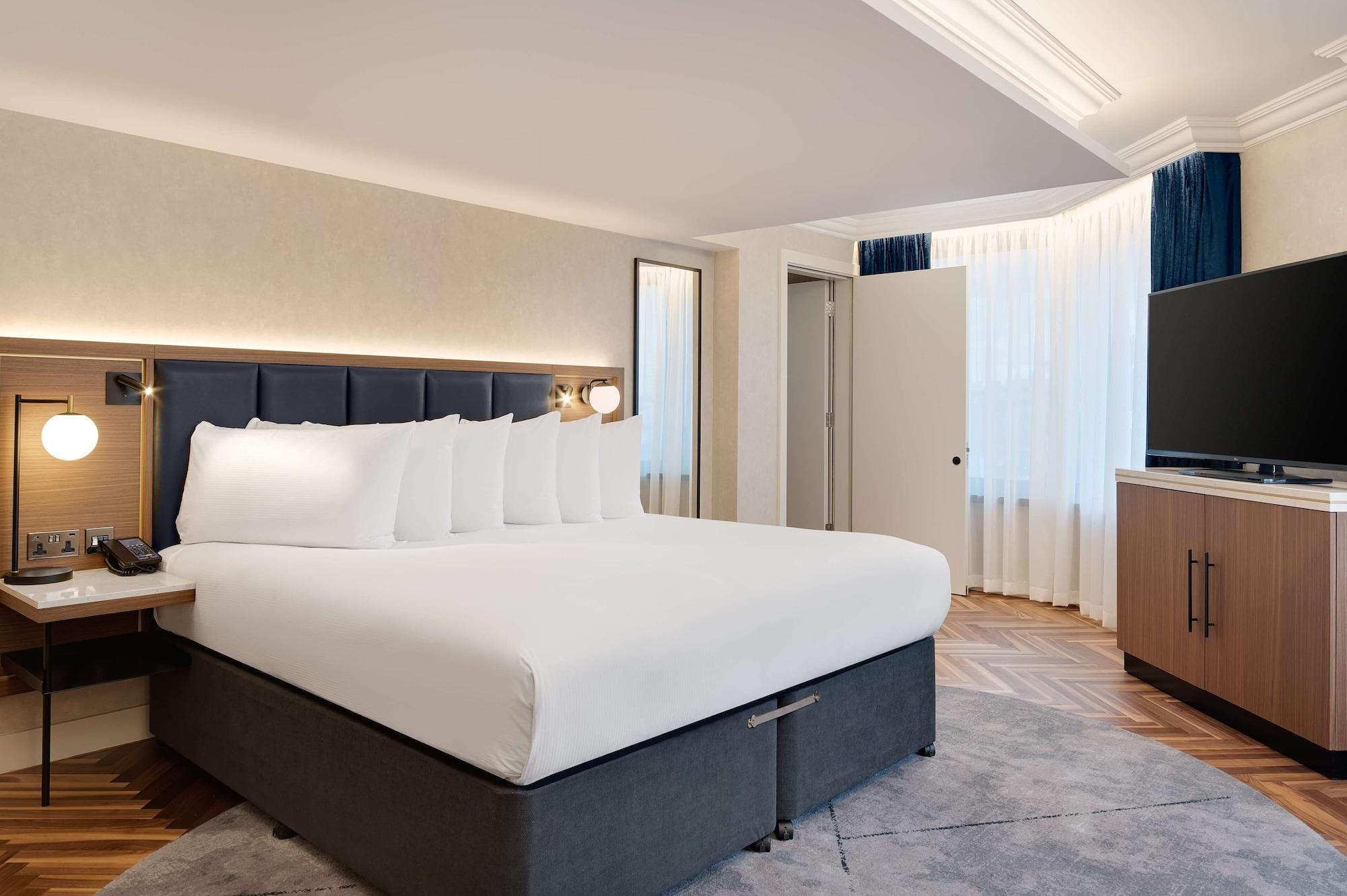 Hilton London Metropole Hotel Exterior photo